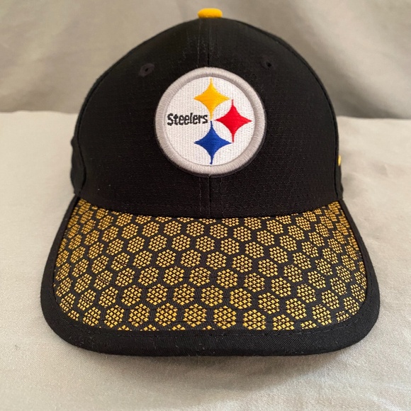 PITTSBURGH STEELERS Child Youth Size NEW ERA Fitted Hat Metal NFL Medallion‎ - Picture 1 of 7